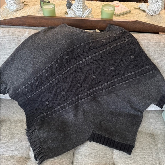 Anthropologie Sleeping on snow Poncho cabled cotillion wool alpaca pullover NWOT - Picture 11 of 14